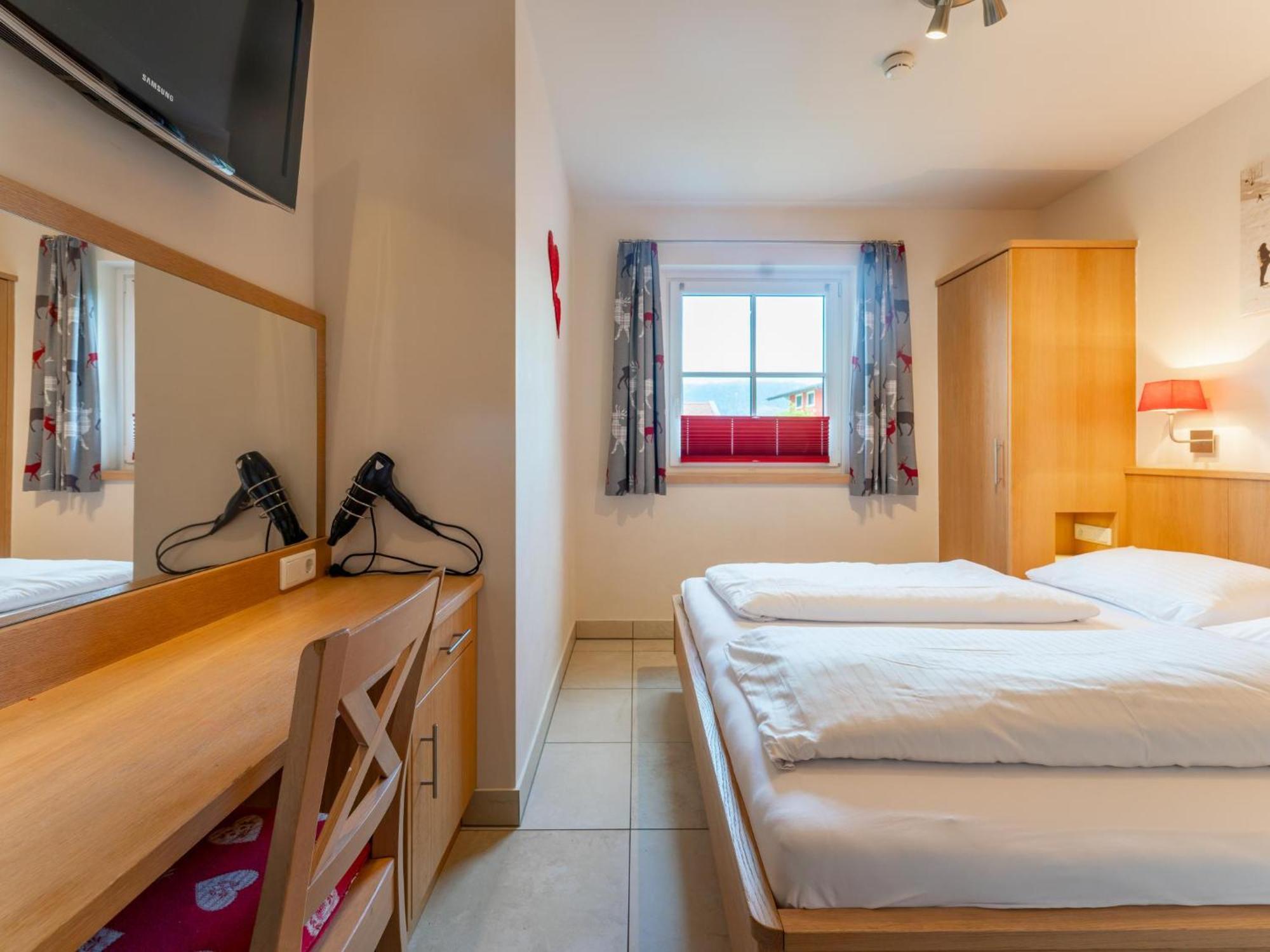Ferienwohnung Arieke E10 Kaprun Exterior foto
